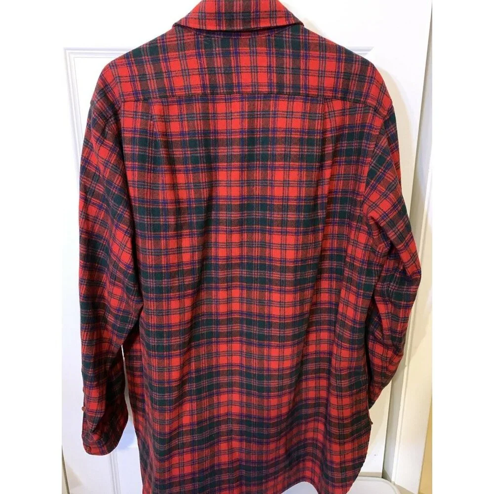 Vintage Pendleton Men’s‎ 17 1/2 Red Plaid Virgin Wool Shirt USA